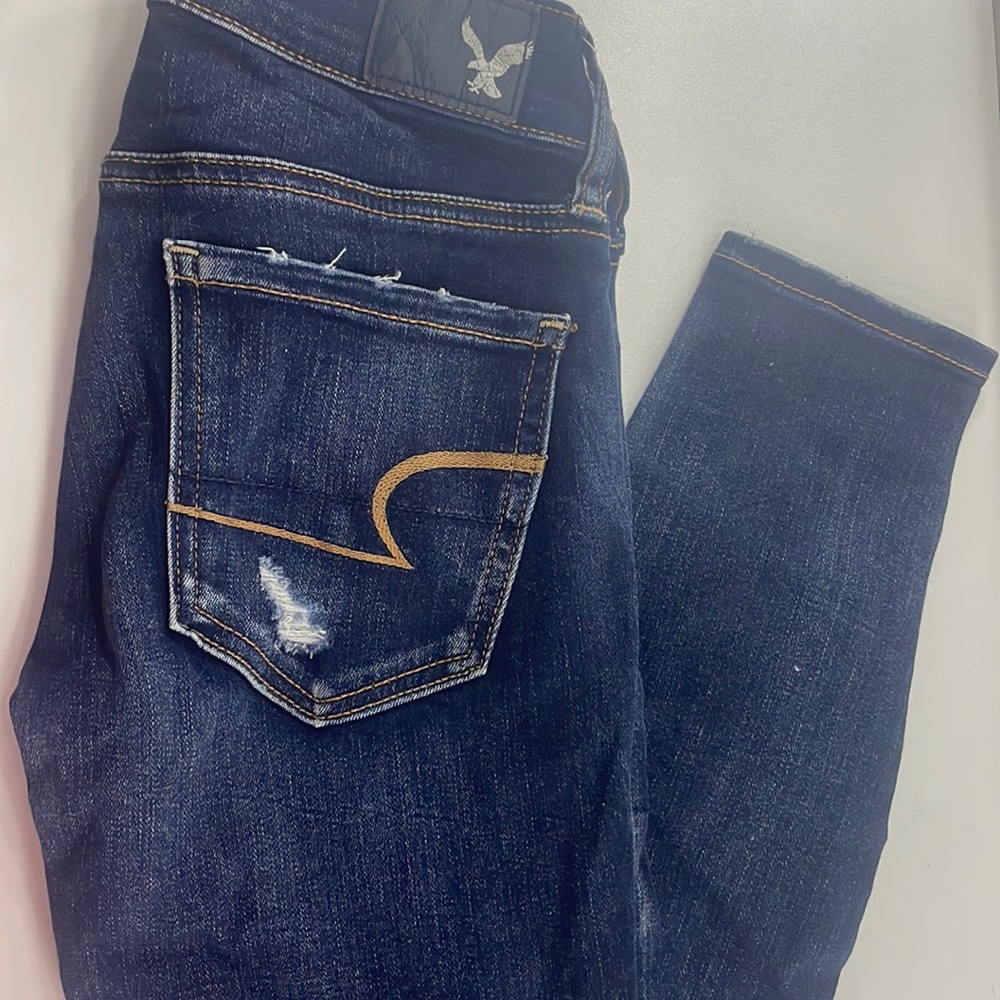 AMERICAN EAGLE JEAN